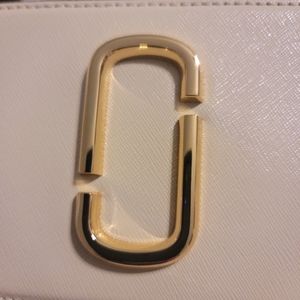 THE Marc Jacobs snapshot crossbody Brand new with tags.